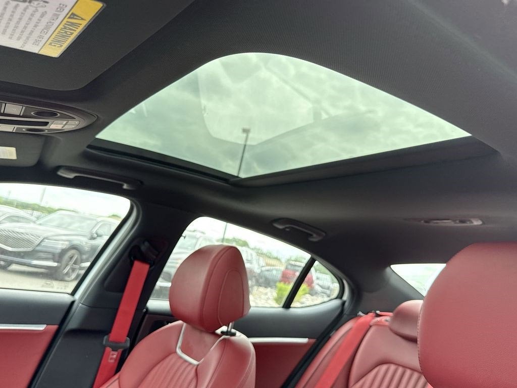 2026 Genesis G70 3.3T Sport Prestige