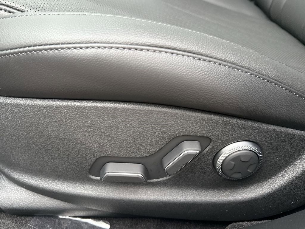 2026 Genesis G80 2.5T ADVANCED