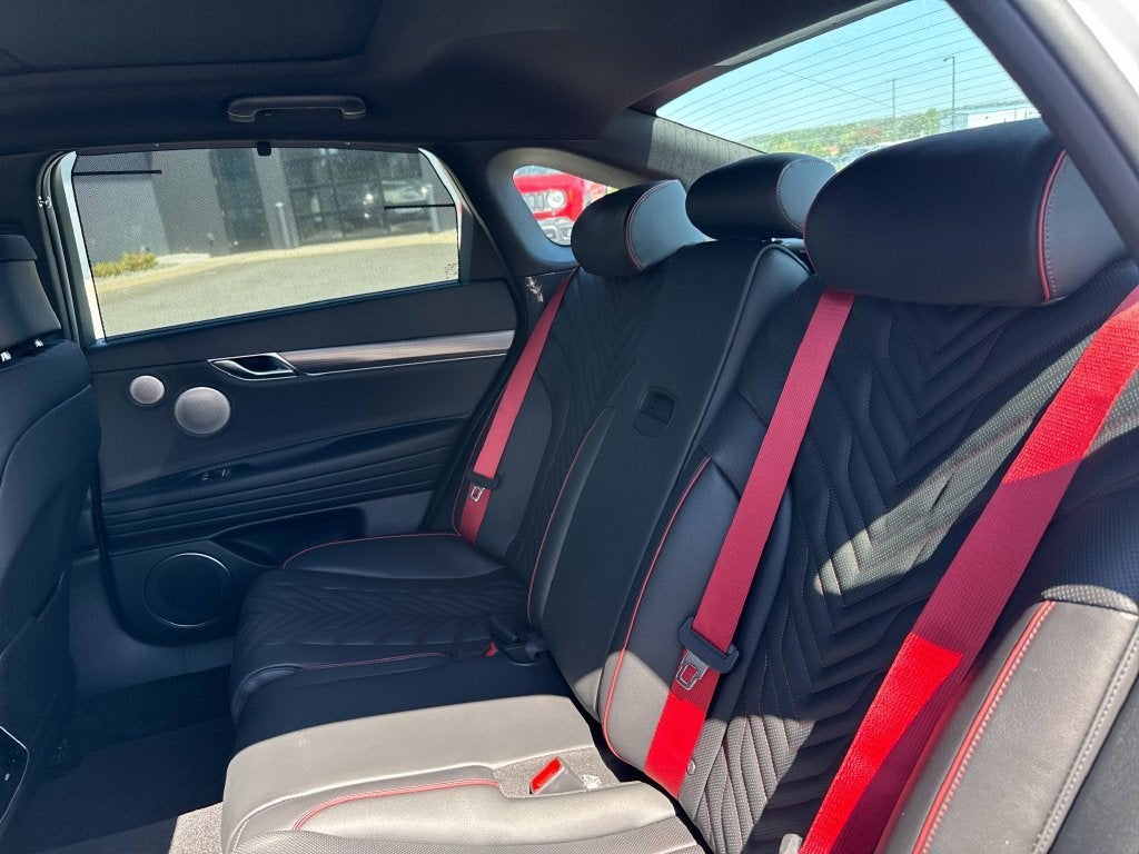 2027 Genesis G80 2.5T SPORT PRESTIGE