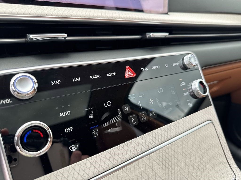 2026 Genesis GV80 2.5T ADVANCED
