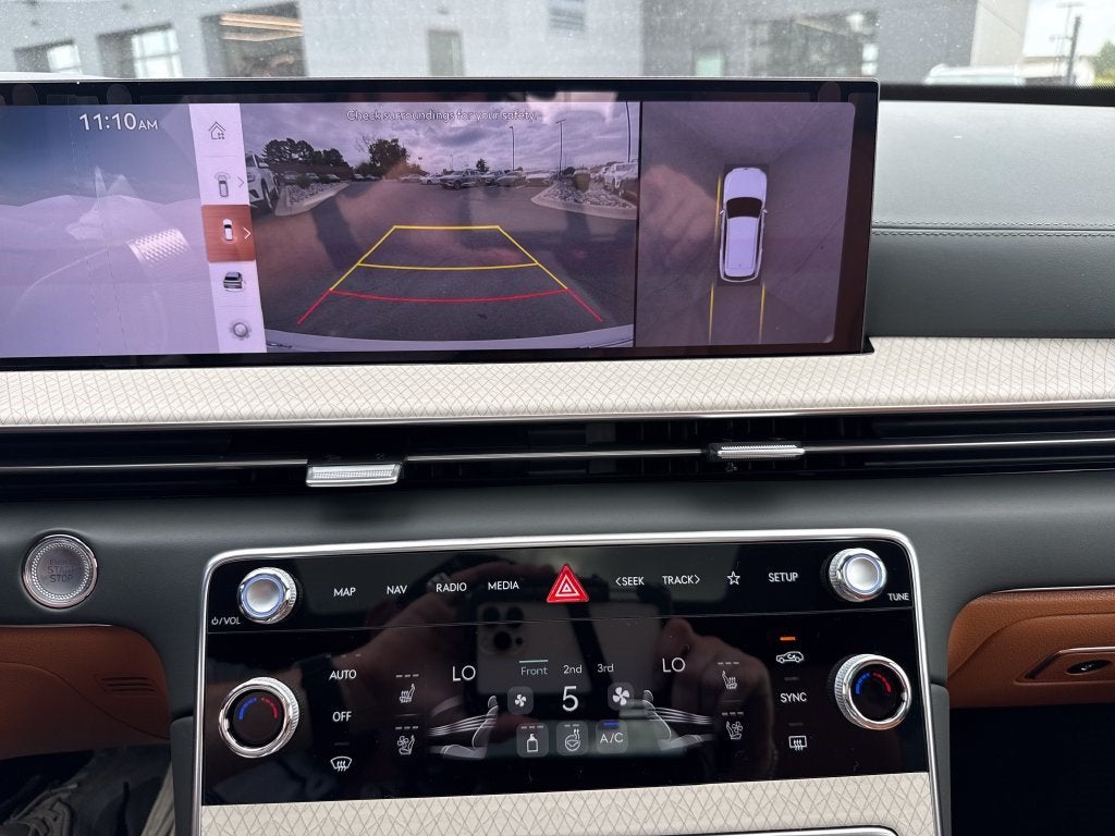 2027 Genesis GV80 2.5T PRESTIGE