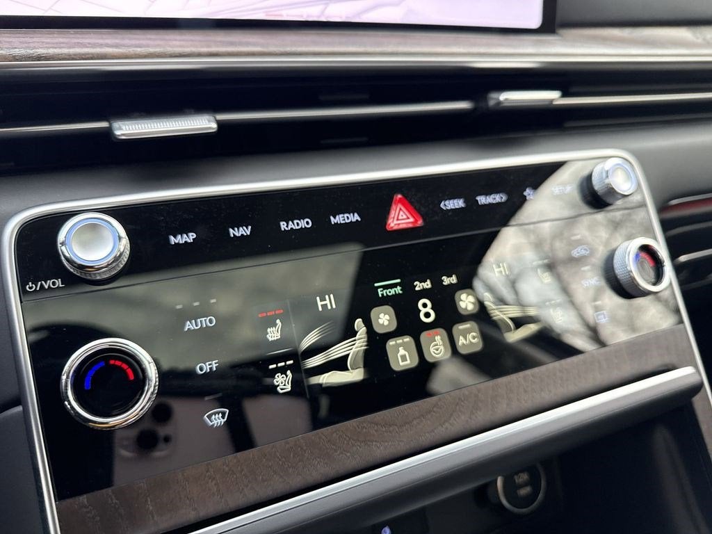 2026 Genesis GV80 2.5T PRESTIGE