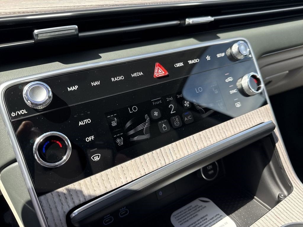2026 Genesis GV80 2.5T Prestige