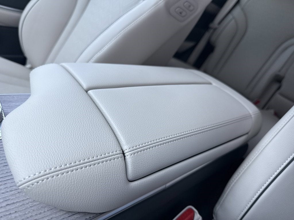 2027 Genesis GV80 2.5T PRESTIGE