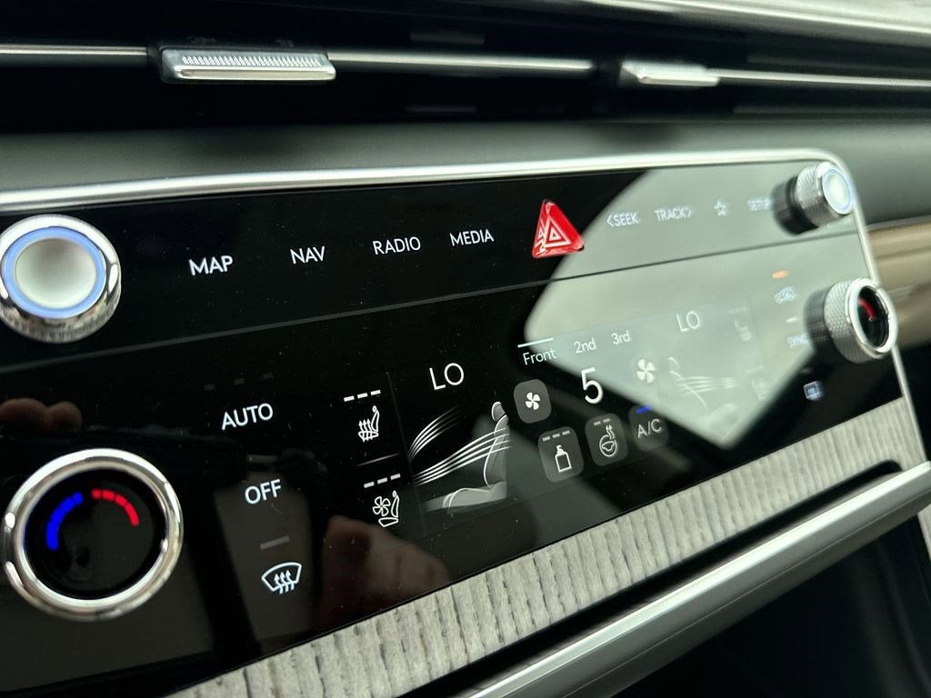 2026 Genesis GV80 2.5T PRESTIGE