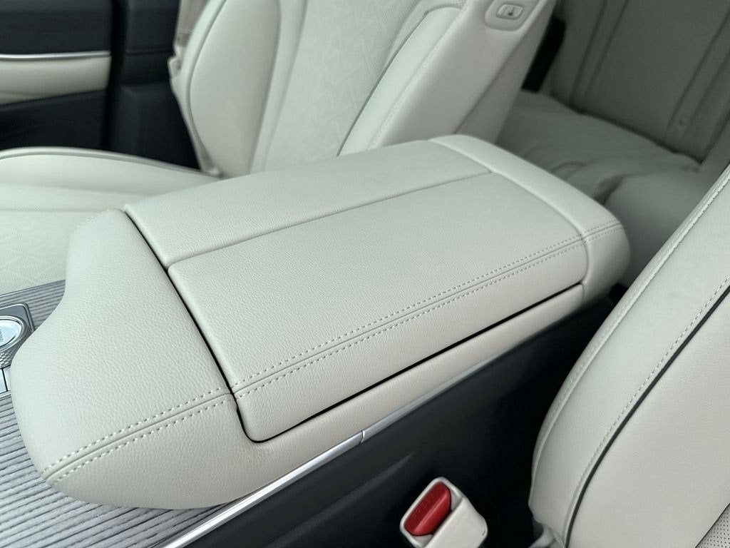 2026 Genesis GV80 2.5T Prestige