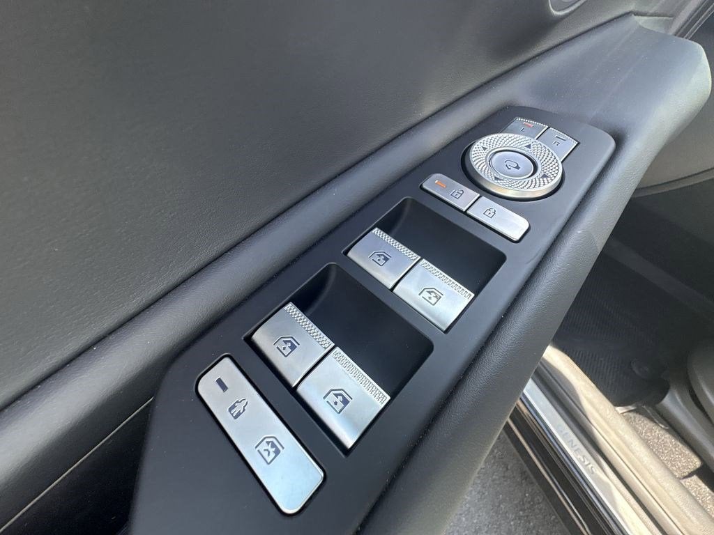 2026 Genesis GV80 2.5T Prestige