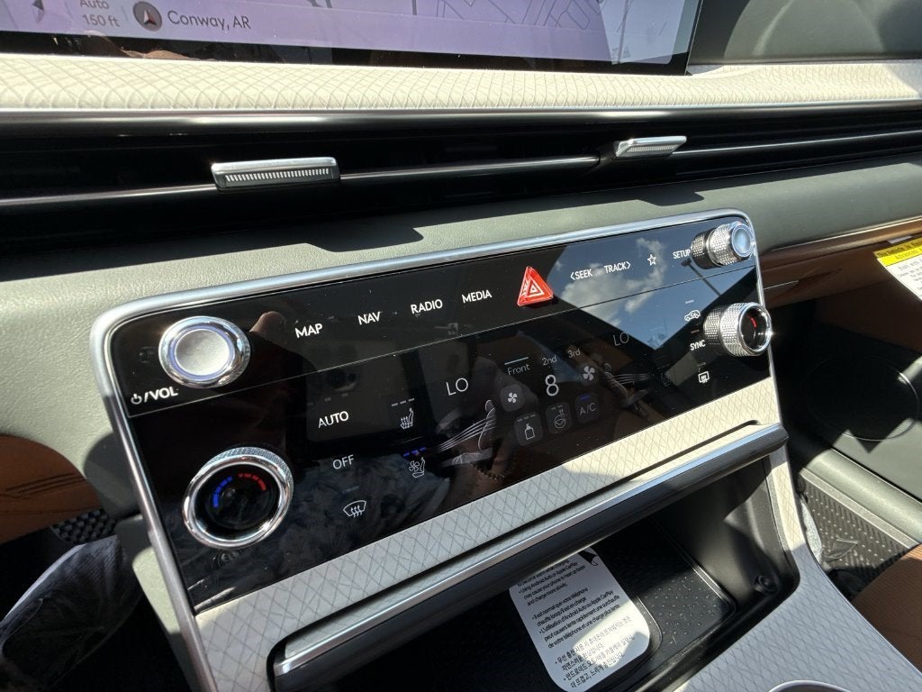 2027 Genesis GV80 2.5T PRESTIGE