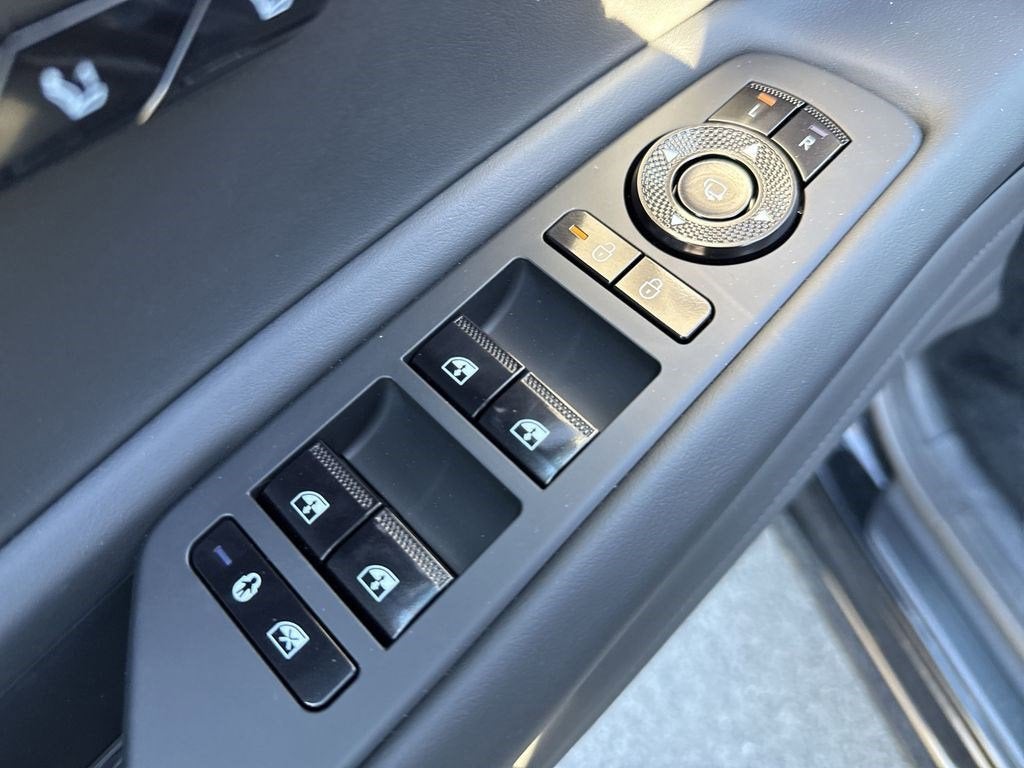 2026 Genesis GV80 2.5T PRESTIGE BLACK