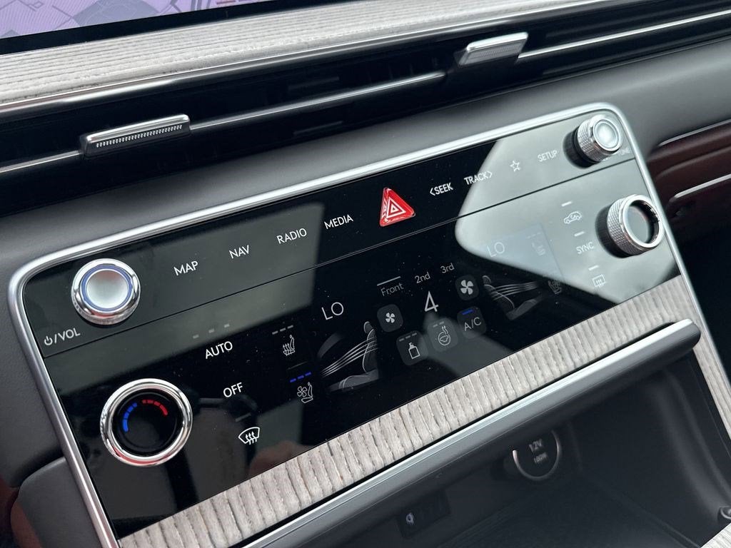 2026 Genesis GV80 3.5T Prestige