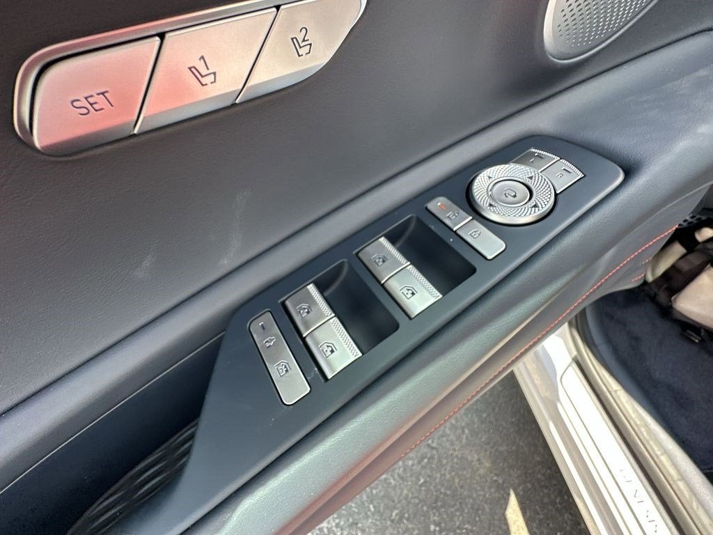 2025 Genesis GV80 Coupe 3.5T E-SC MHEV