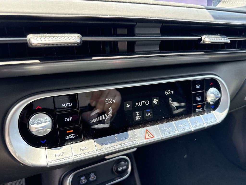2026 Genesis GV60 Advanced