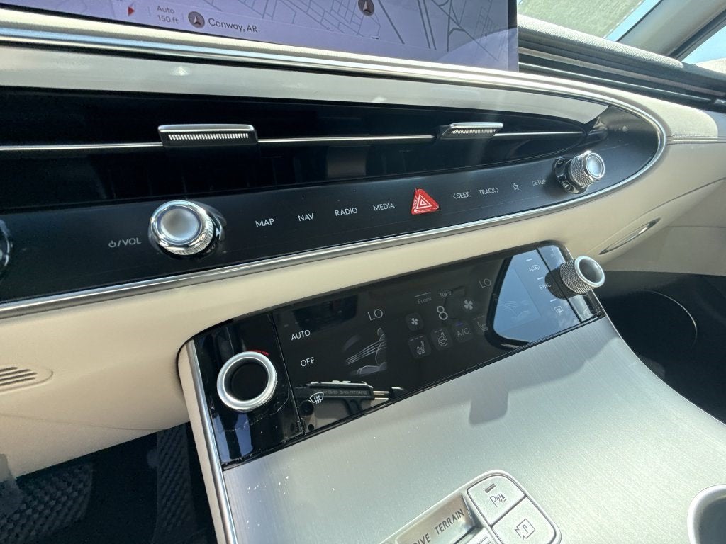 2027 Genesis GV70 2.5T SELECT