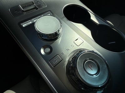 2027 Genesis GV70 2.5T SELECT