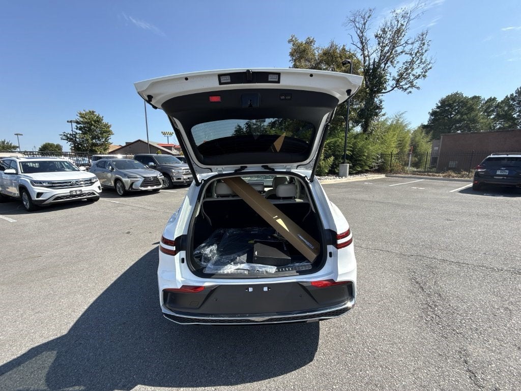 2027 Genesis GV70 2.5T SELECT