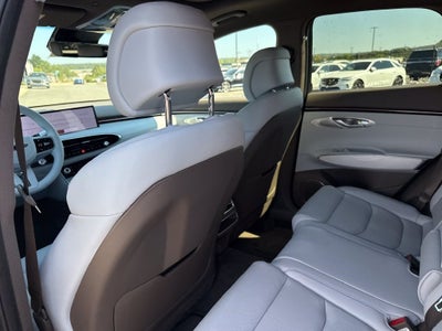 2027 Genesis GV70 2.5T ADVANCED