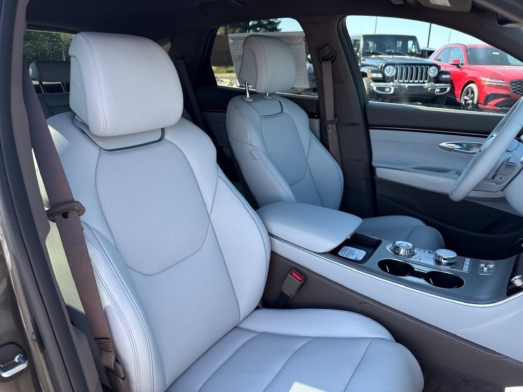 2027 Genesis GV70 2.5T ADVANCED