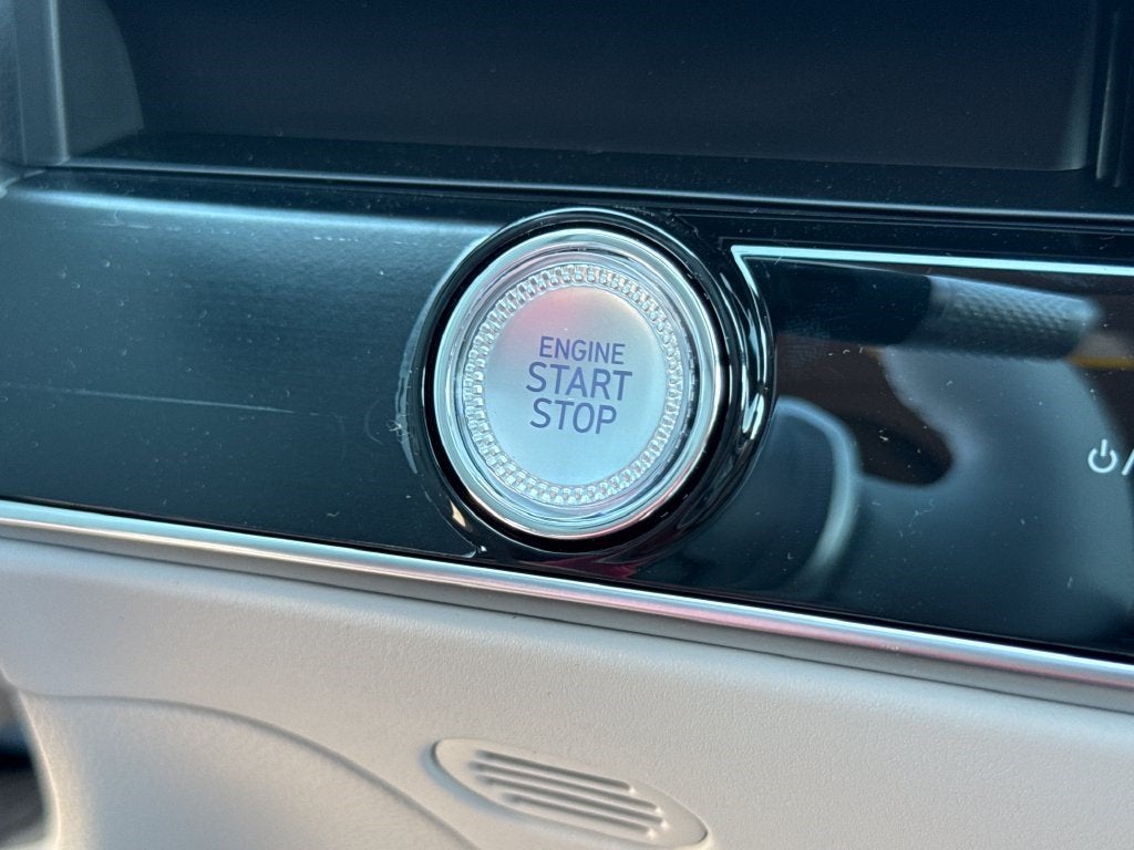 2027 Genesis GV70 2.5T ADVANCED