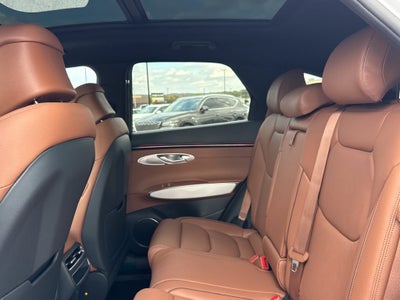 2027 Genesis GV70 2.5T ADVANCED