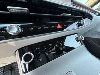 2027 Genesis GV70 2.5T ADVANCED
