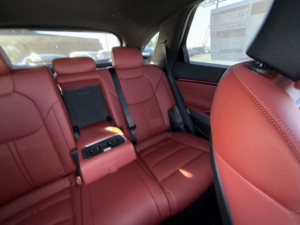 2026 Genesis GV70 2.5T SPORT PRESTIGE