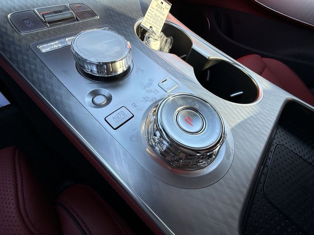 2026 Genesis GV70 2.5T SPORT PRESTIGE