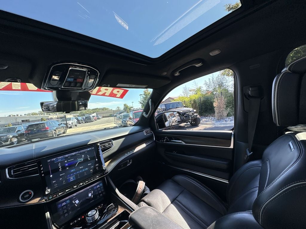 2023 Jeep Grand Wagoneer Series II