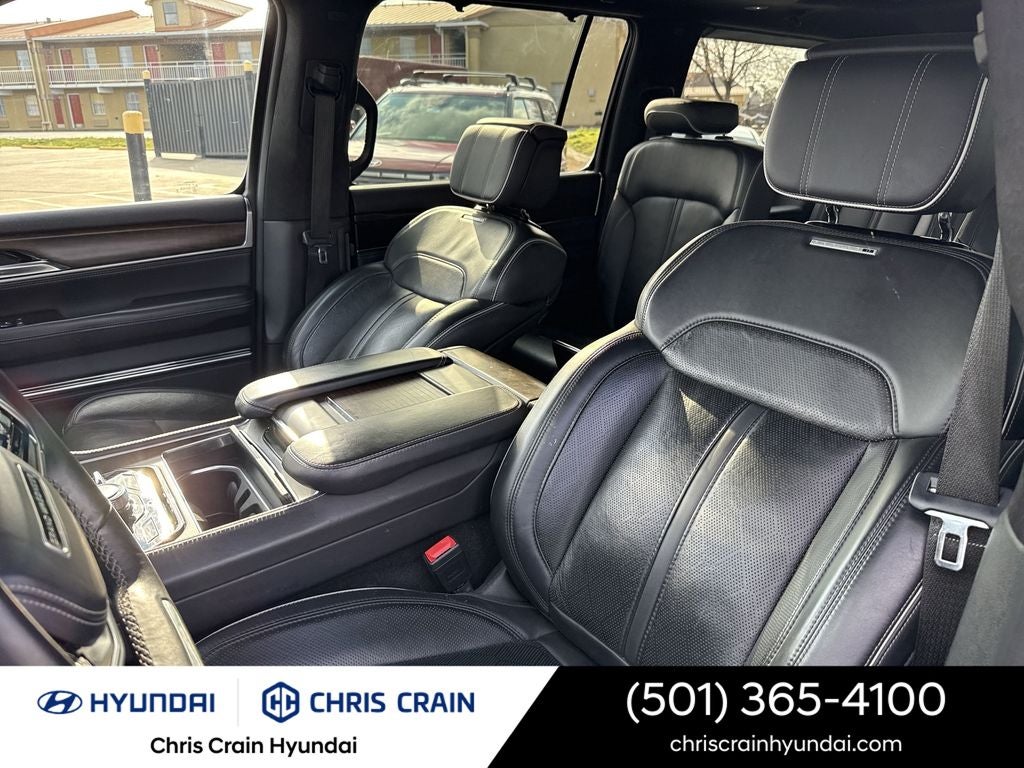 2023 Jeep Grand Wagoneer Series II