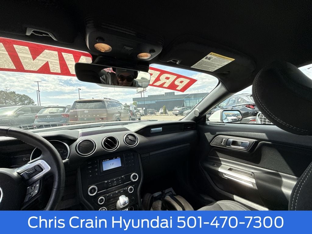 2022 Ford Mustang EcoBoost