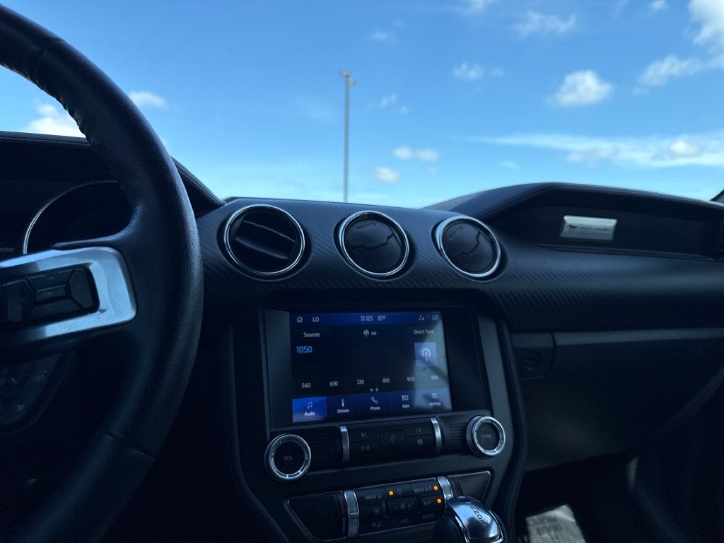 2022 Ford Mustang EcoBoost