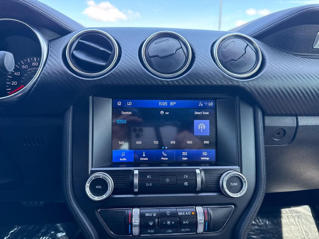 2022 Ford Mustang EcoBoost