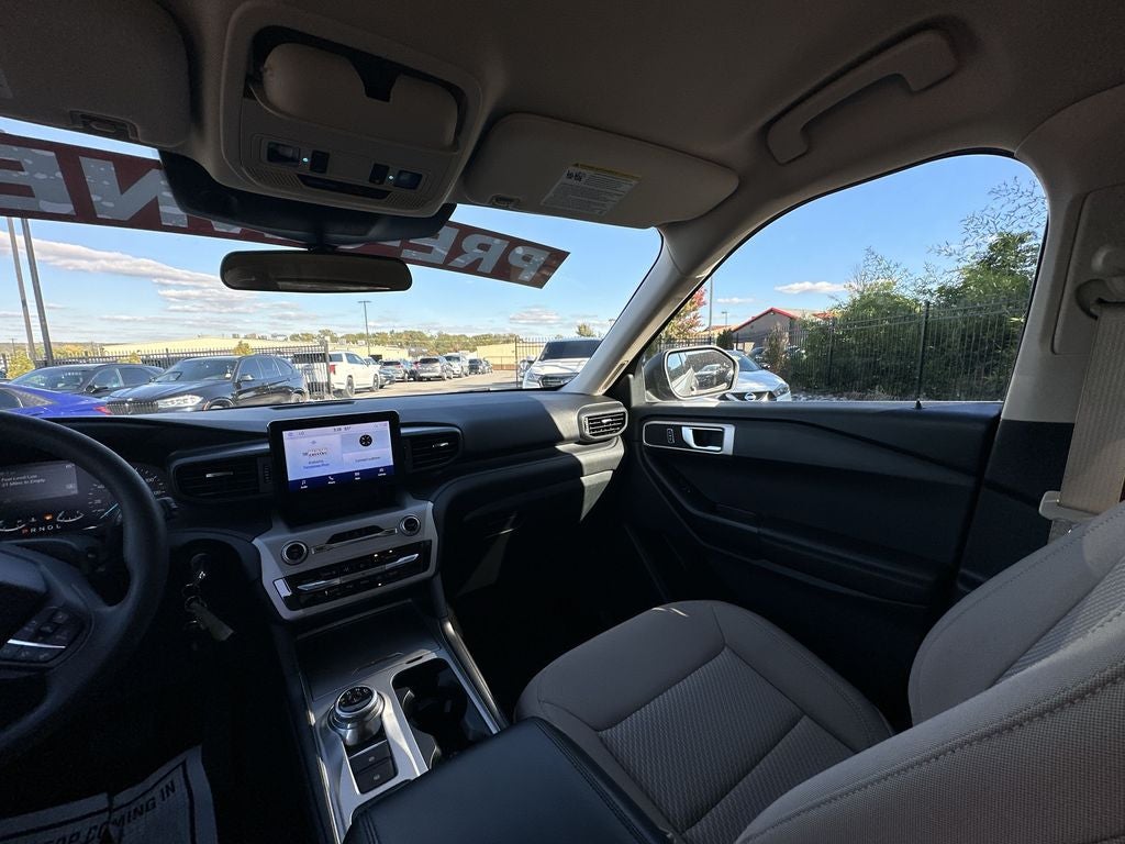 2024 Ford Explorer Base