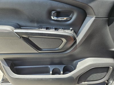 2024 Nissan Titan PRO-4X