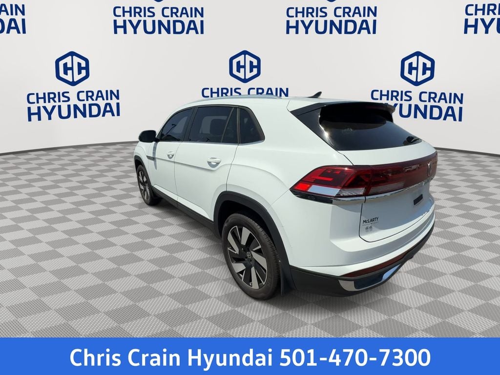 2025 Volkswagen Atlas Cross Sport 2.0T SE w/Technology