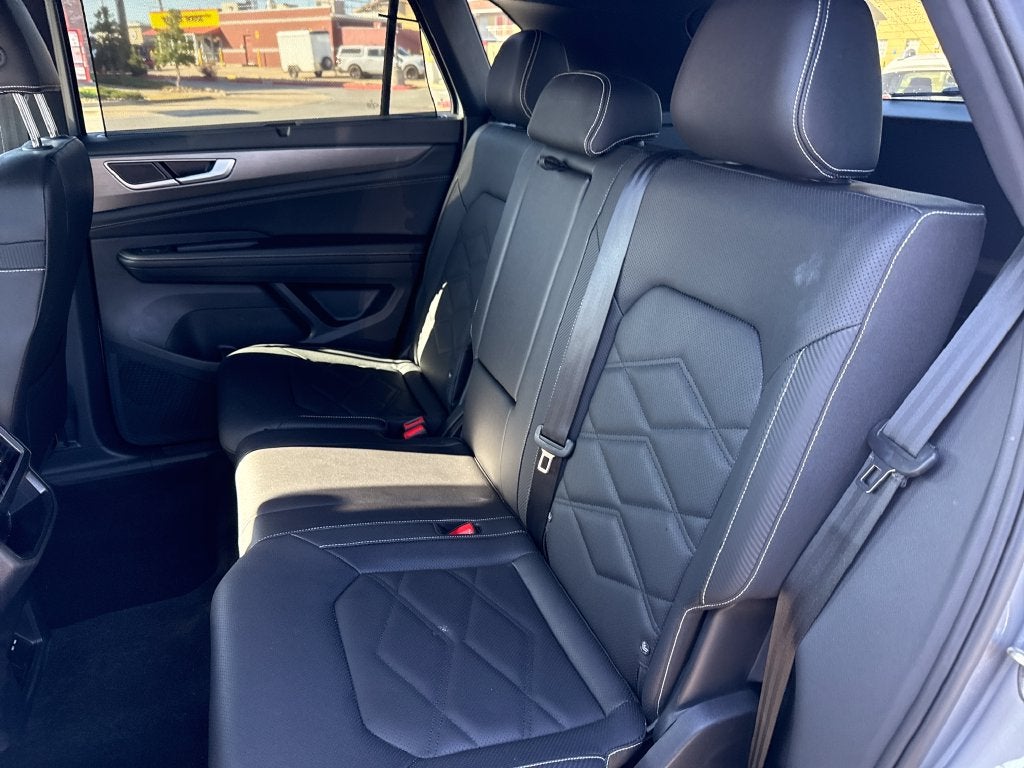 2026 Volkswagen Atlas Cross Sport SE w/Technology