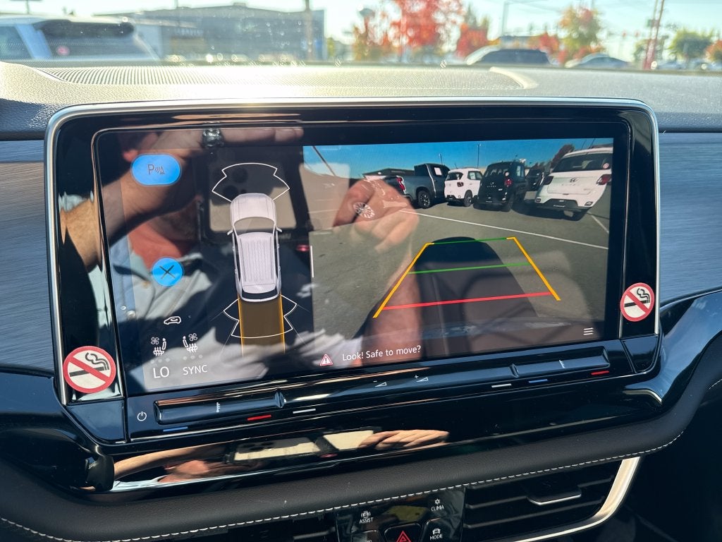 2026 Volkswagen Atlas Cross Sport SE w/Technology