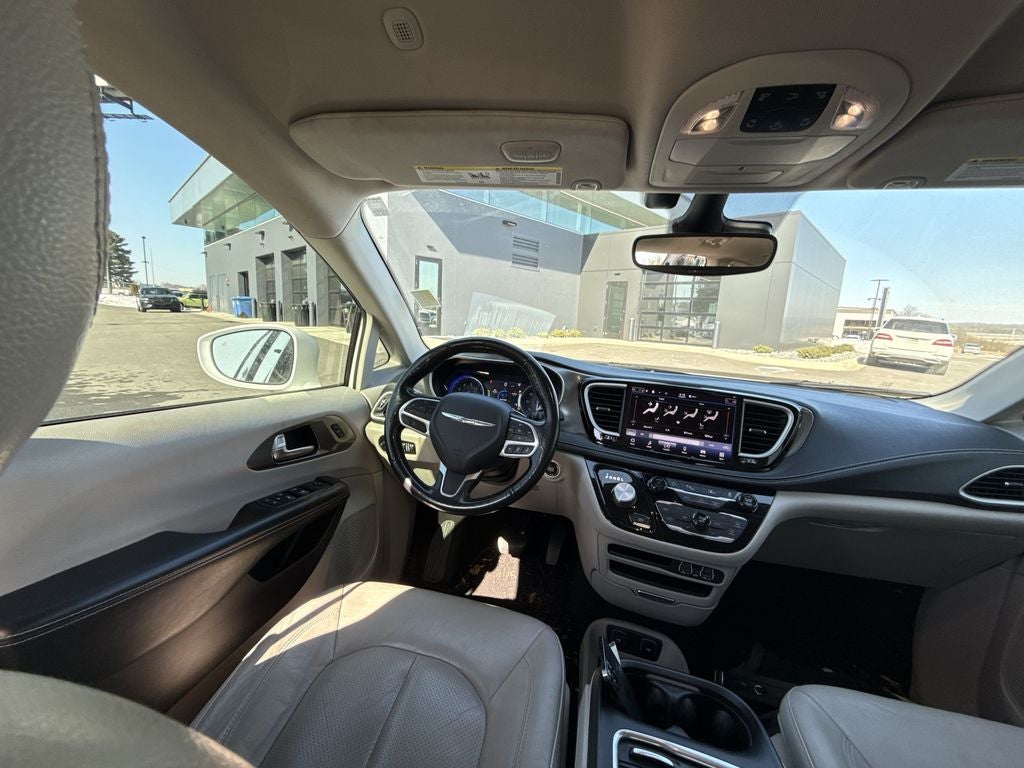 2021 Chrysler Pacifica Touring L