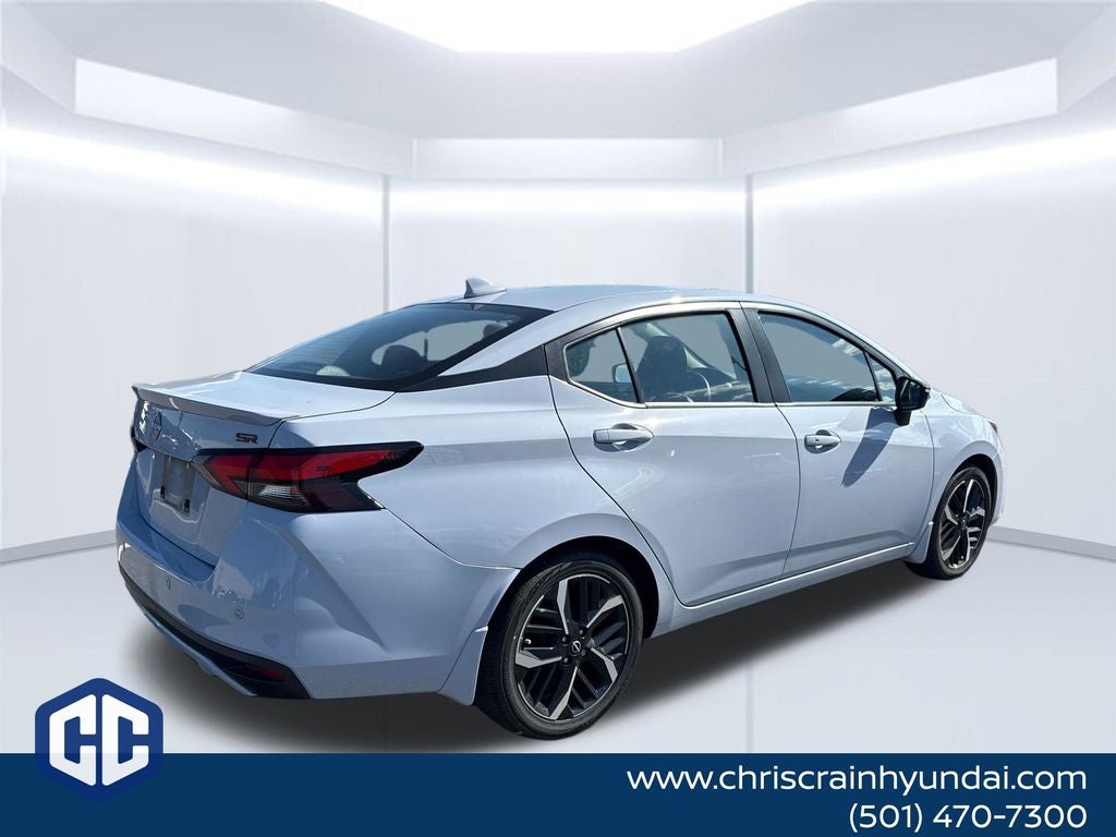 2023 Nissan Versa 1.6 SR