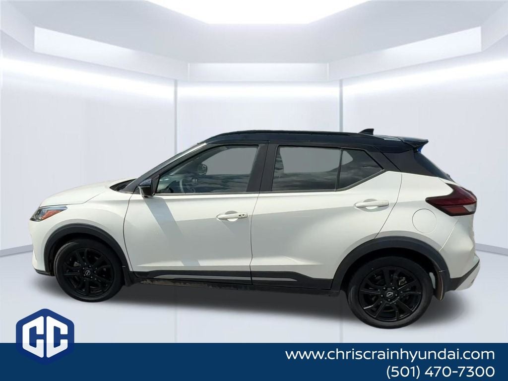 2023 Nissan Kicks SR