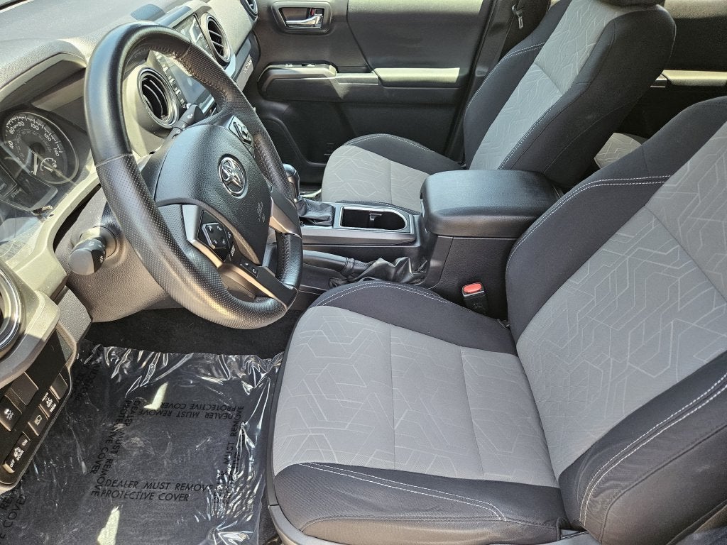 2022 Toyota Tacoma TRD Sport V6