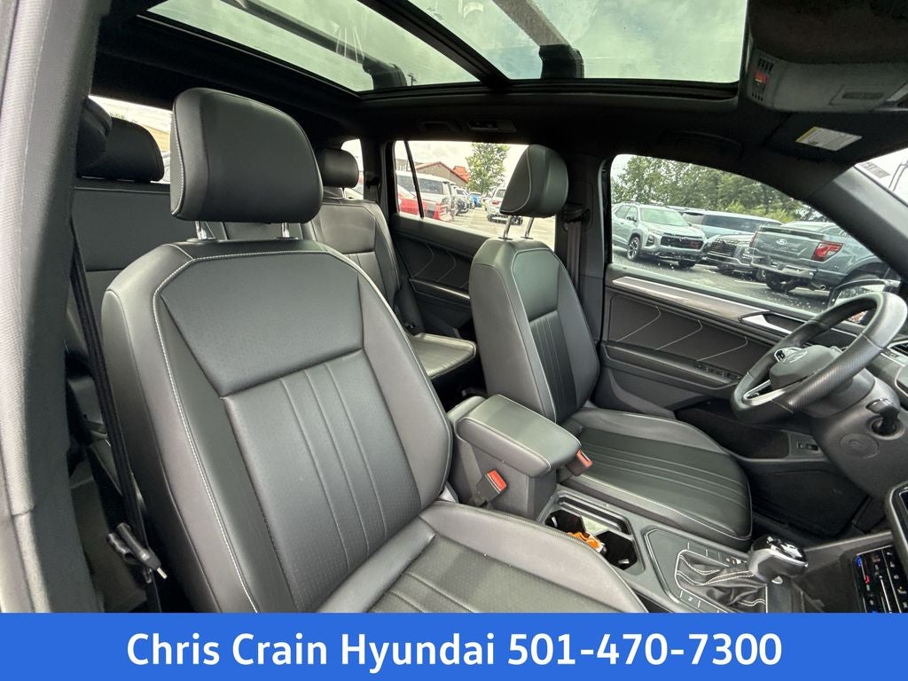 2024 Volkswagen Tiguan 2.0T SE R-Line Black