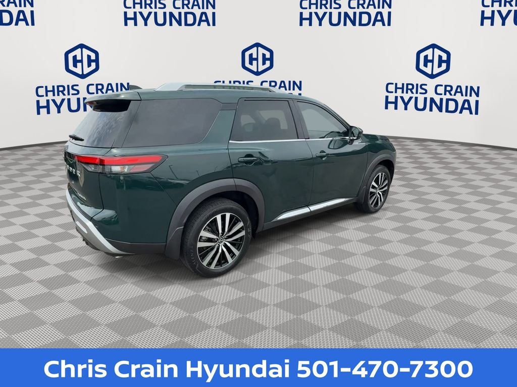 2024 Nissan Pathfinder Platinum