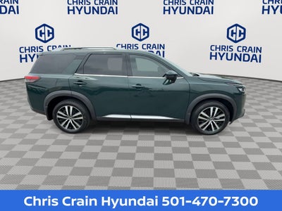 2024 Nissan Pathfinder Platinum