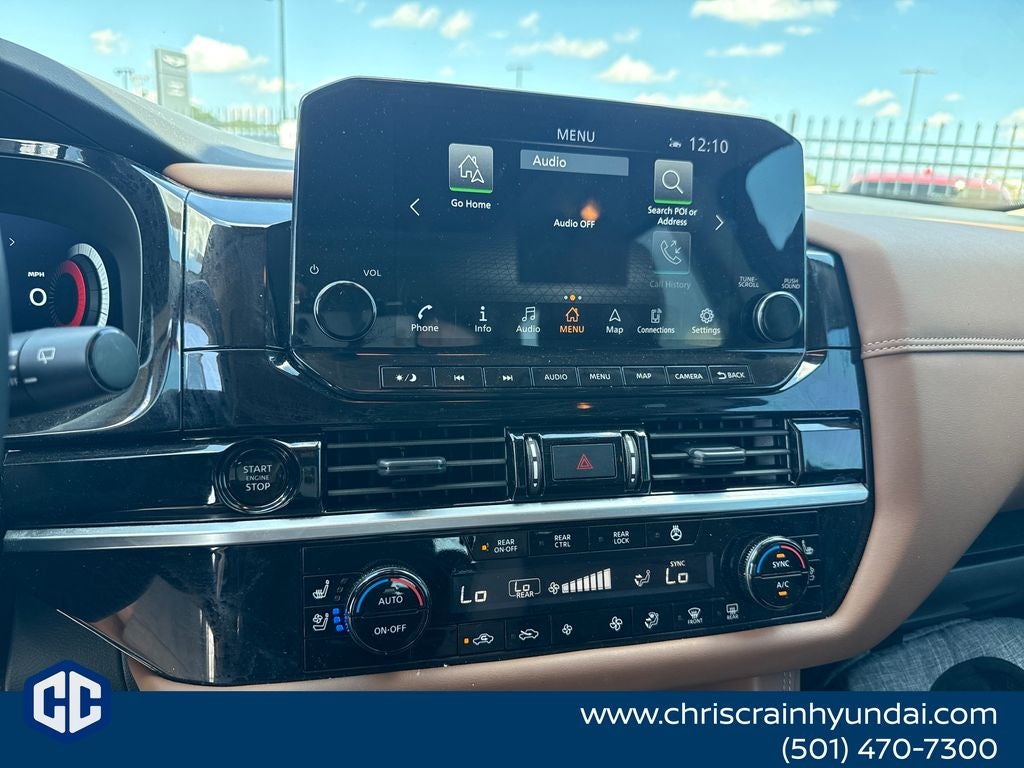 2025 Nissan Pathfinder Platinum