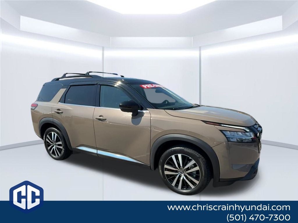 2023 Nissan Pathfinder Platinum