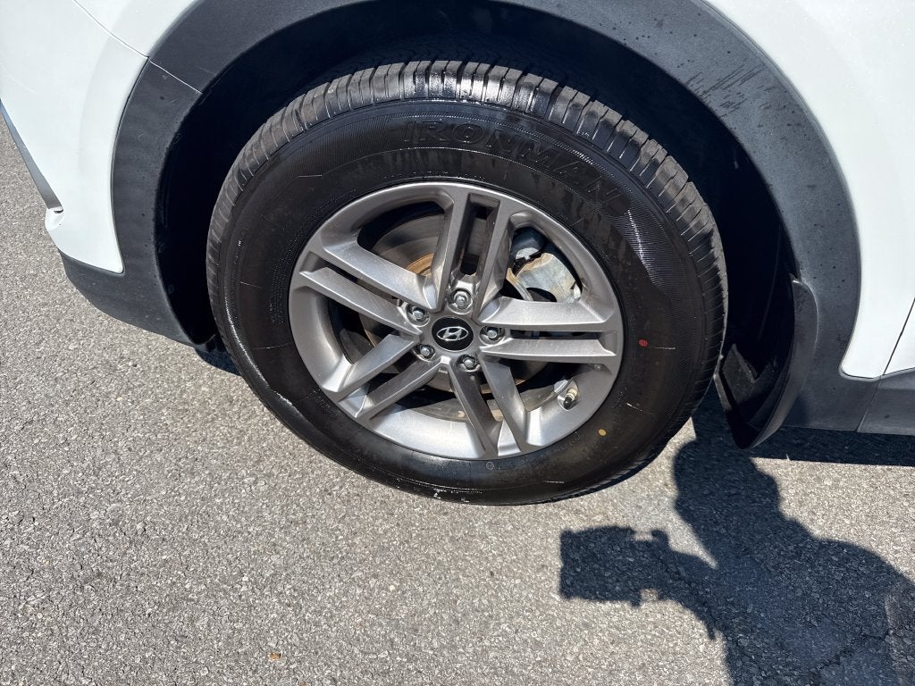 2017 Hyundai Santa Fe Sport 2.4 Base