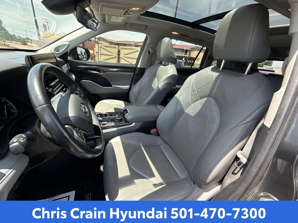 2021 Toyota Highlander Platinum