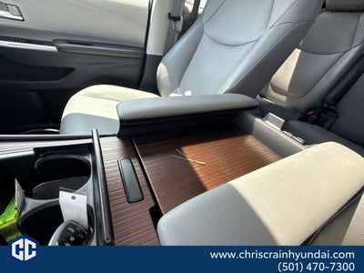 2024 Toyota Sienna XLE 8 Passenger