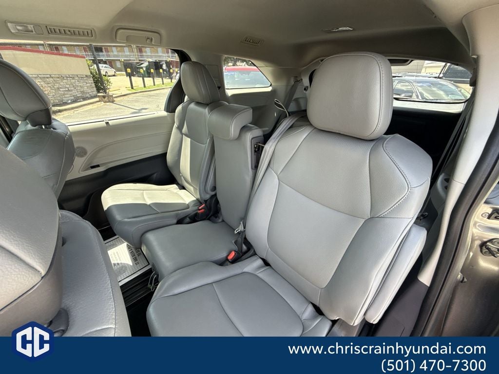 2024 Toyota Sienna XLE 8 Passenger