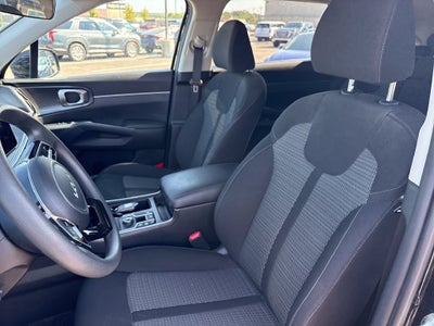 2025 Kia Sorento LX